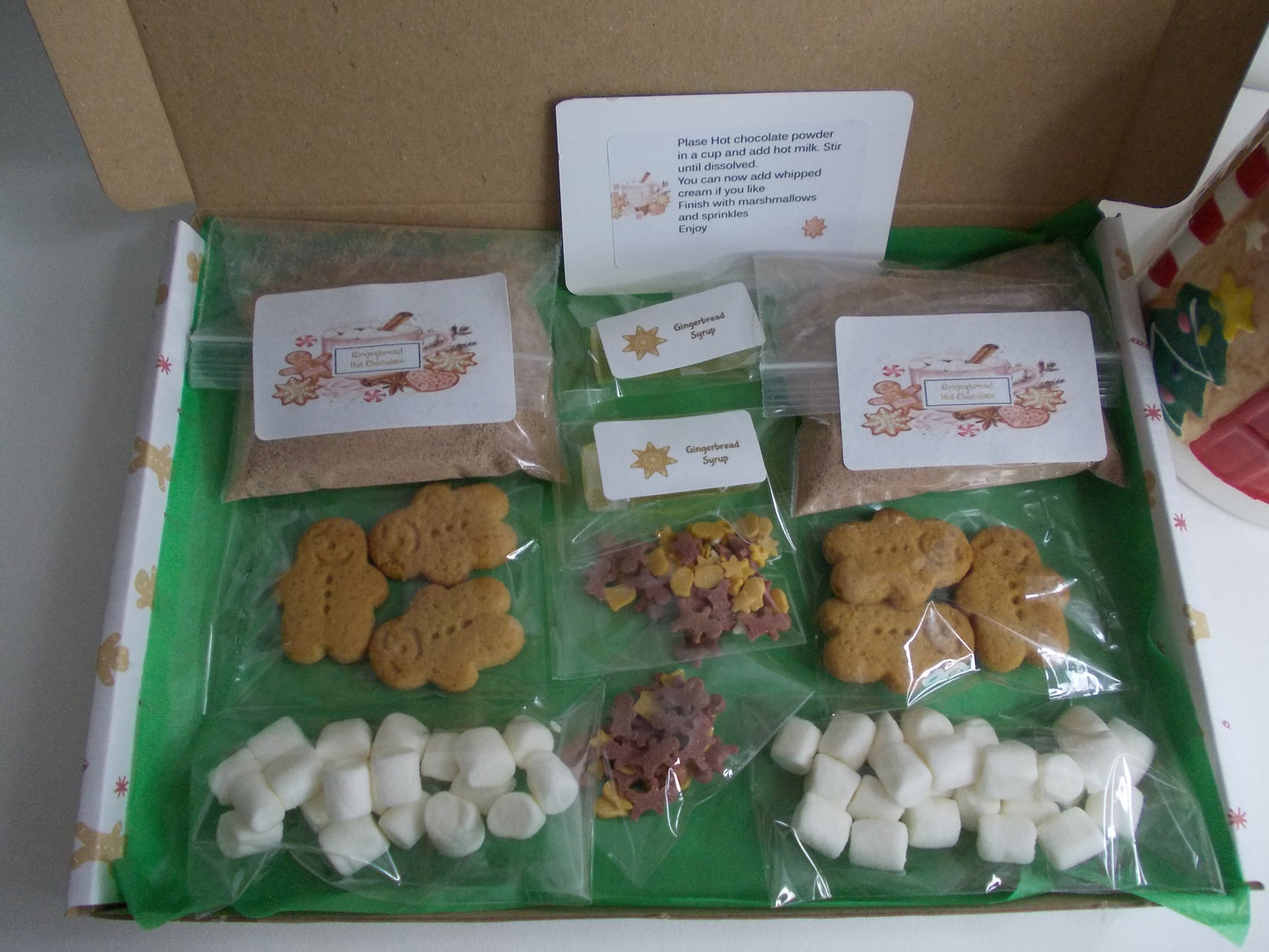 Gingerbread Hot Chocolate kit, letter box gift box, Includes UK P&P, Hug in a mug gift set, Christmas eve box