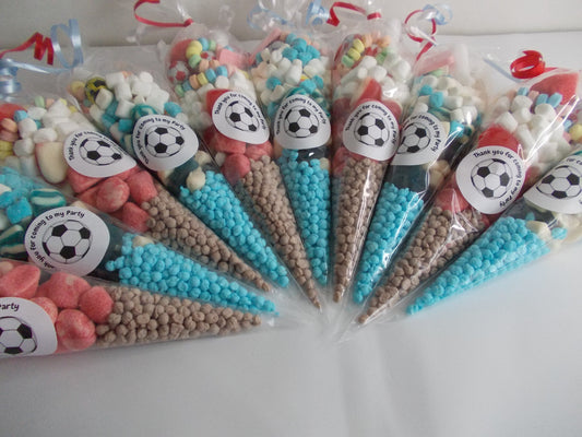 Football themed 10 sweet cones party bags favours