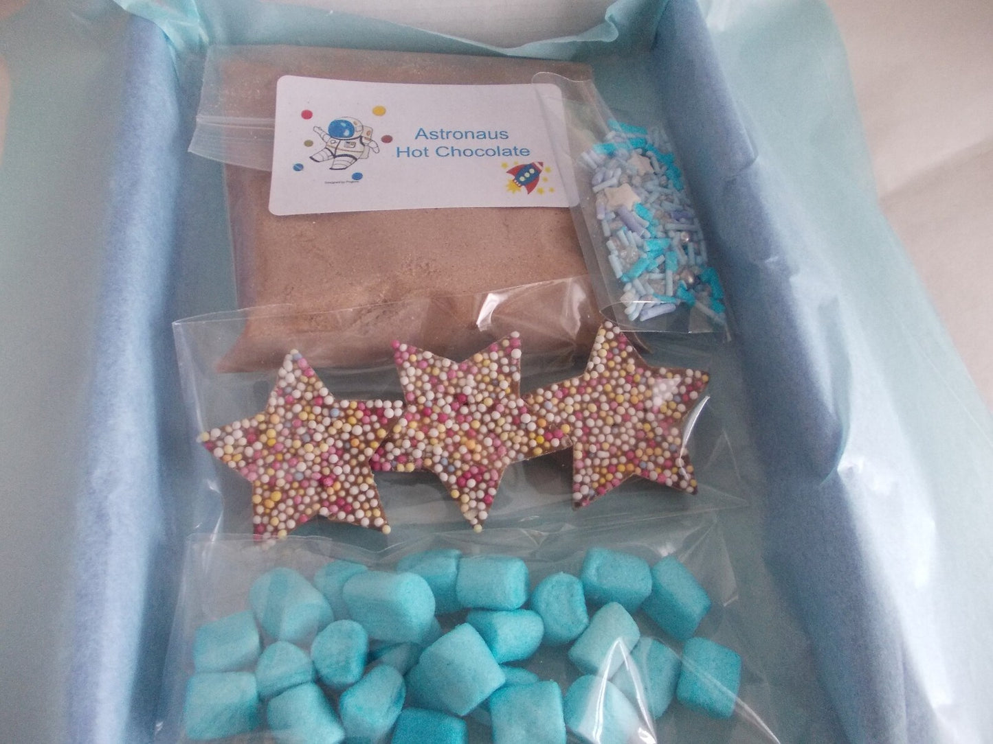Space hot chocolate kit for kids in a blue box, letterbox gift, space lovers hot chocolate favour, Easter gift
