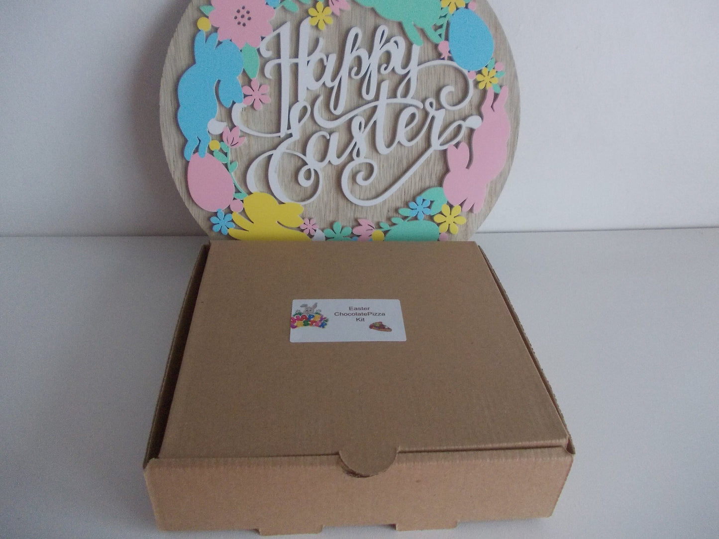 Easter chocolate pizza craft kit, make your own Easter chocolate pizza gift set, chocolate craft box, Kids Birthday party activity.